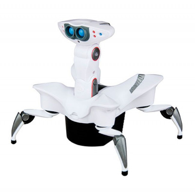 Мини-робот RoboQuad на пульте управления WowWee